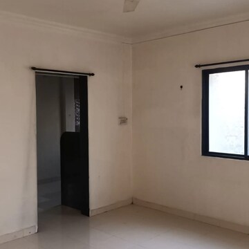 Room in 1 BHK Apartment at Goodwill Heritage, Tingre Nagar – for Rent