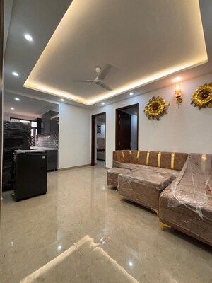 2 BHK Apartment For Rent in Paryavaran Complex