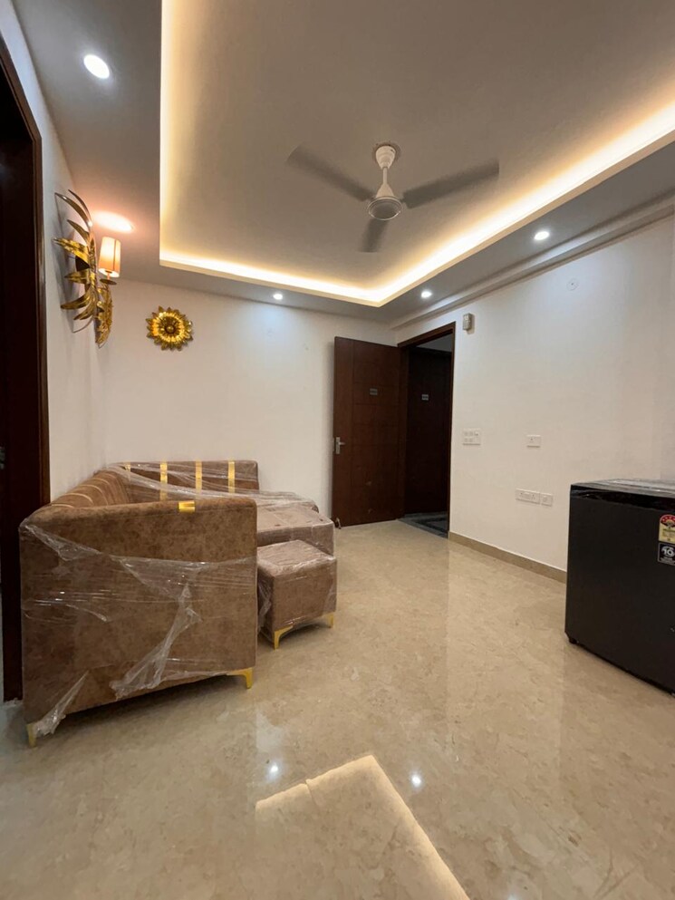 Living Room, paryavaran complex 2 Bedroom 950 Sq.Ft. Apartment In Paryavaran Complex Delhi 9550736