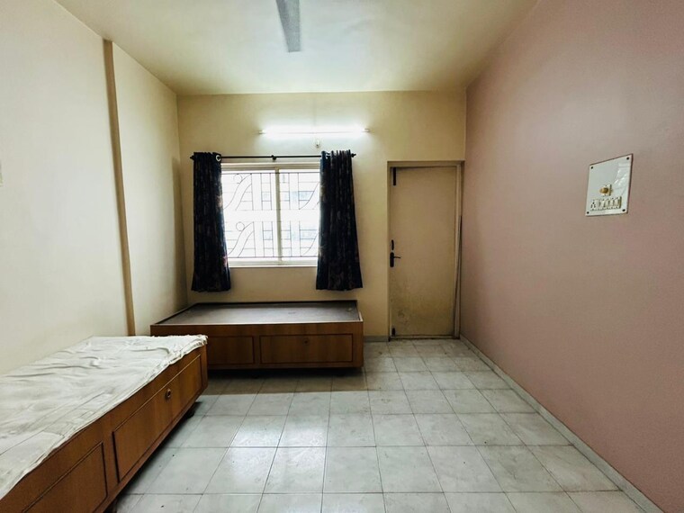 Room, swapna-shilp 2 Bedroom 1100 Sq.Ft. Apartment In Kothrud Pune 9550730