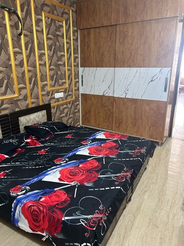 Bedroom in 2 BHK Apartment at Penta Homes, Vip Road – for Rent