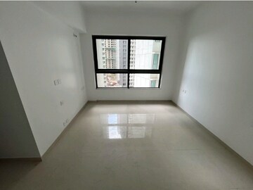 2 BHK Apartment For Sale in Kalpataru Immensa D, Kolshet Road