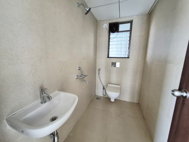 Bathroom, runwal-my-city-phase-ii-cluster-05 1 Bedroom 409 Sq.Ft. Apartment In Dombivli East Thane 9550798