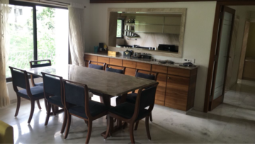 Living Room in 6 BHK Apartment at Camp – for Sale