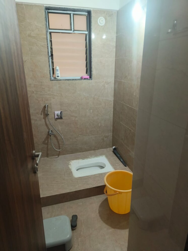 Bathroom, kharadi 2 Bedroom 675 Sq.Ft. Apartment In Kharadi Pune 9550809