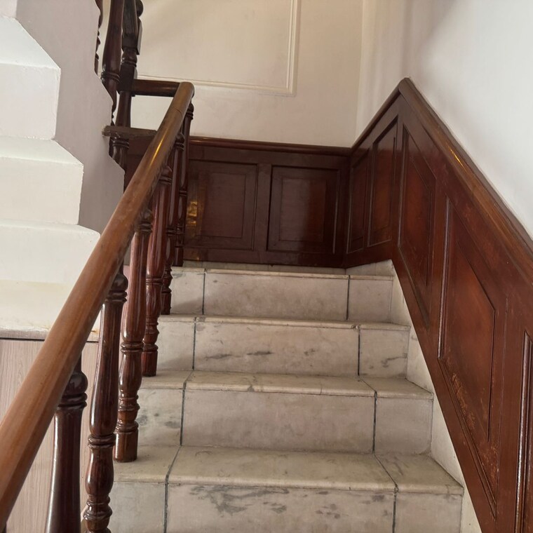 undefined, rwa-apartments-sector-47 5 Bedroom 200 Sq.Mt. Independent House In Sector 47 Noida 9550825