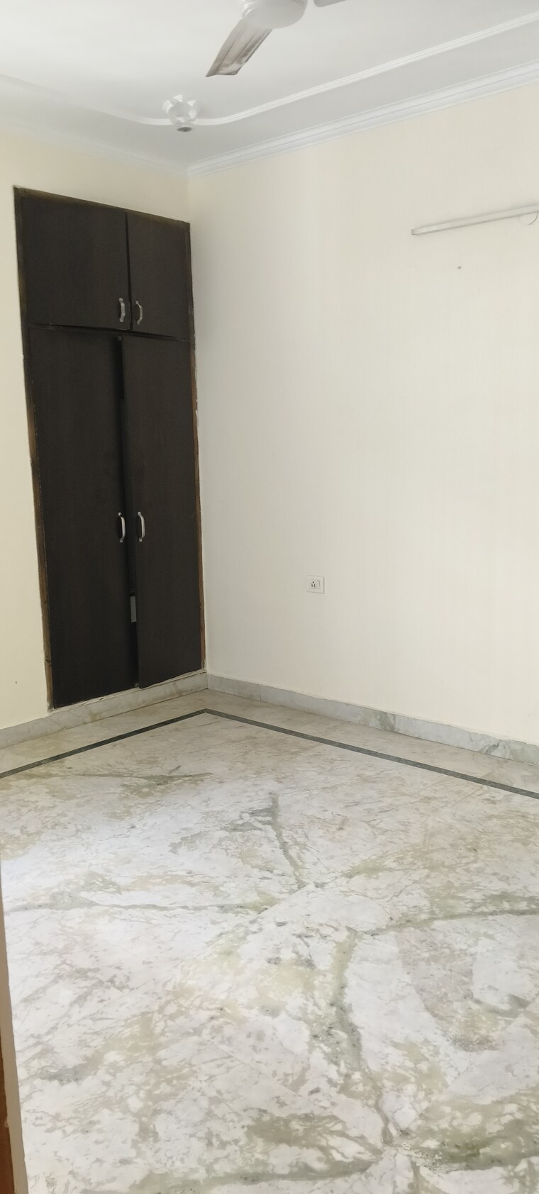 Room, rwa-apartments-sector-50 3 Bedroom 250 Sq.Mt. Villa In Sector 50 Noida 9550831