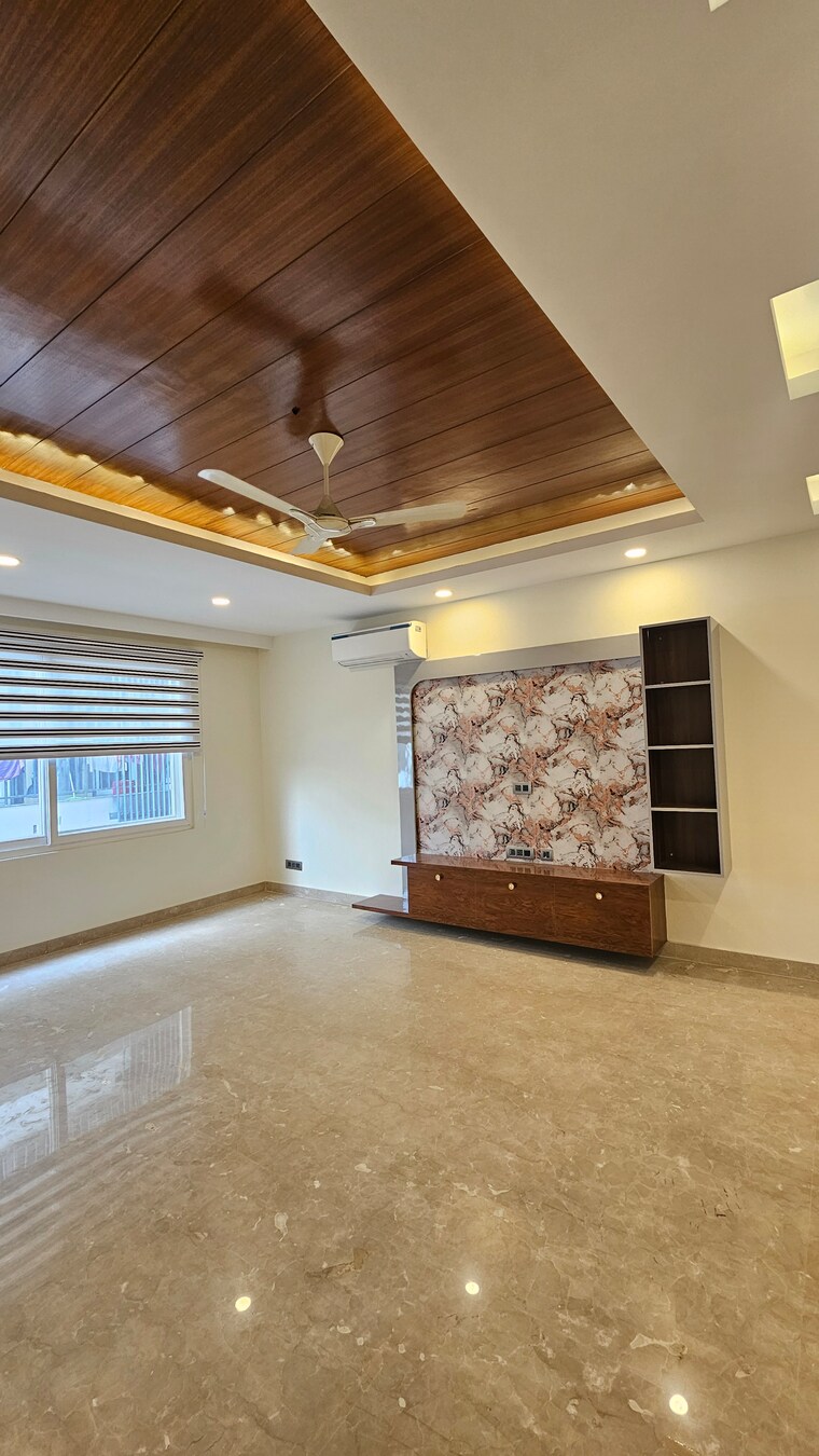 undefined, huda-cghs 4 Bedroom 2525 Sq.Ft. Builder Floor In Sector 56 Gurgaon 9550833