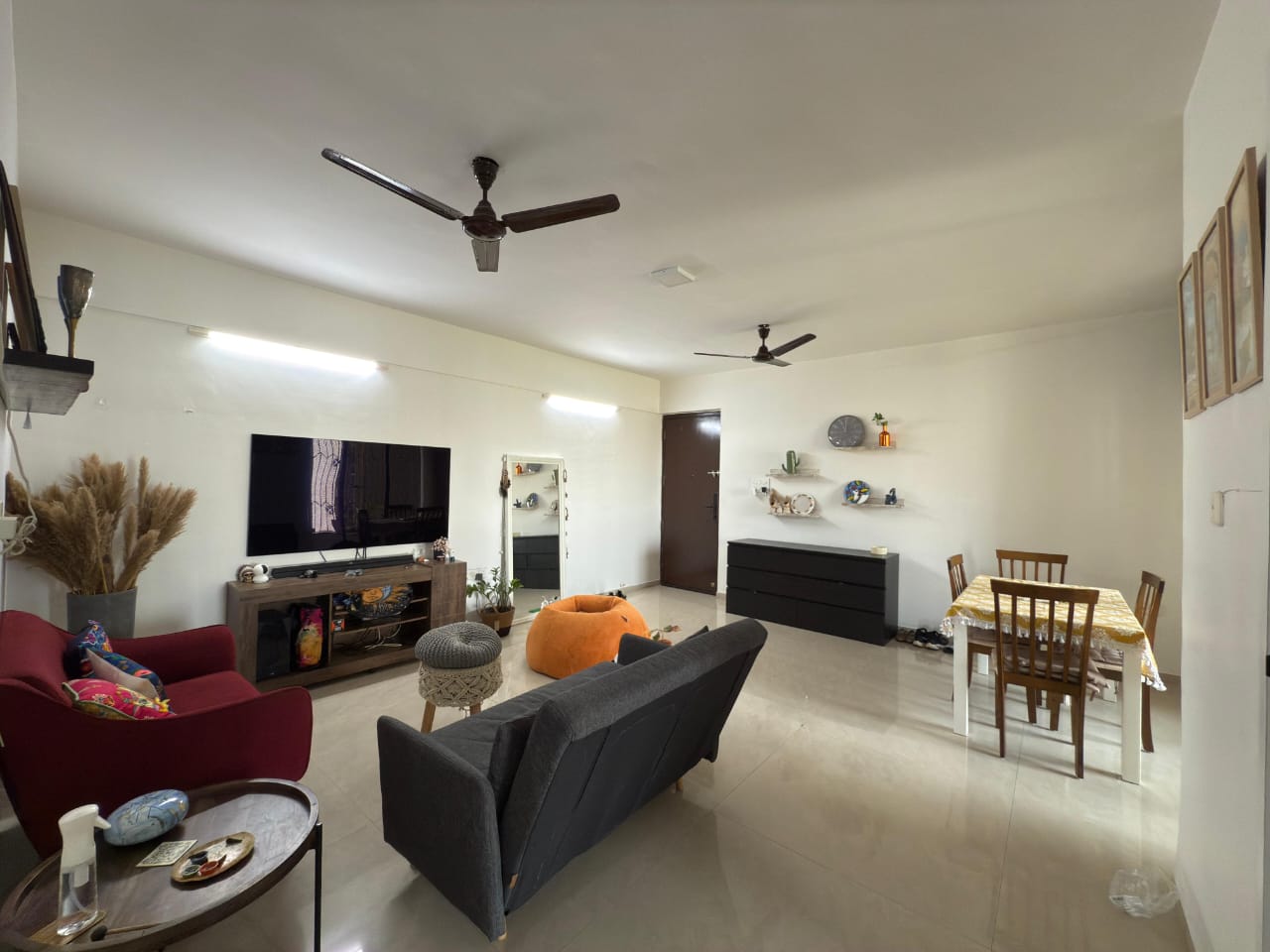 3 BHK Apartment For Rent in Vastu Tower