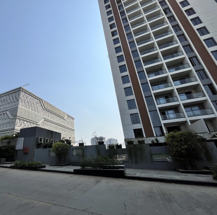 Exterior View, majestique-towers 2 Bedroom 825 Sq.Ft. Apartment In Kharadi Pune 9550843
