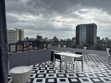 5 BHK Penthouse – Exterior View View at Mohini Castle, Khar West - for Rent