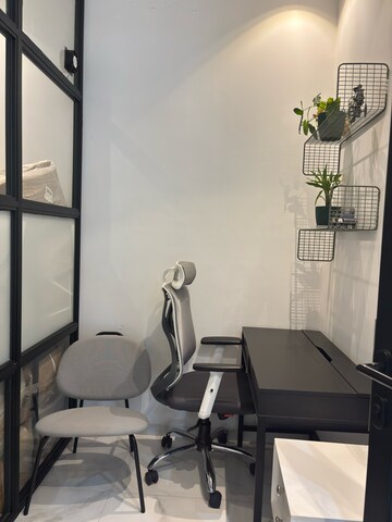 Team Area in 5 BHK Penthouse at Mohini Castle, Khar West – for Rent