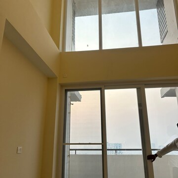 Room in 3 BHK Apartment at Dasnac Burj, Sector 75 – for Rent