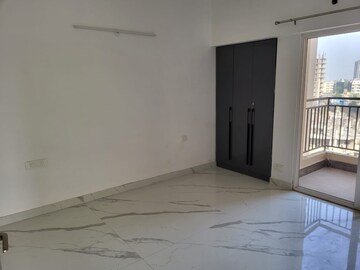 Room in 4 BHK Apartment at Ace Divino, Sector 1 Greater Noida – for Rent