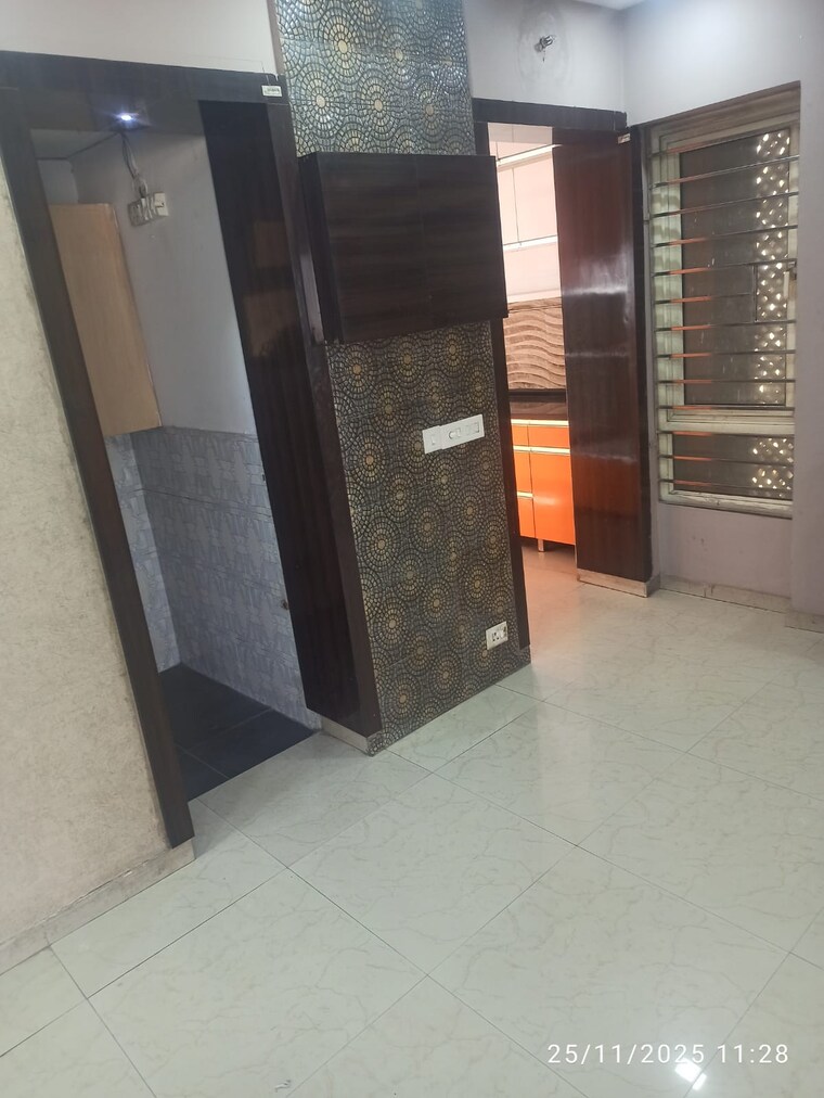 Room, spr-imperial-estate 3 Bedroom 1403 Sq.Ft. Apartment In Sector 82 Faridabad 9550877