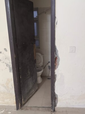 Building Lobby in 3 BHK Apartment at Spr Imperial Estate, Sector 82 – for Rent