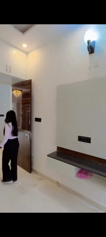 Room in 3 BHK Independent House at Sunny Enclave – for Sale