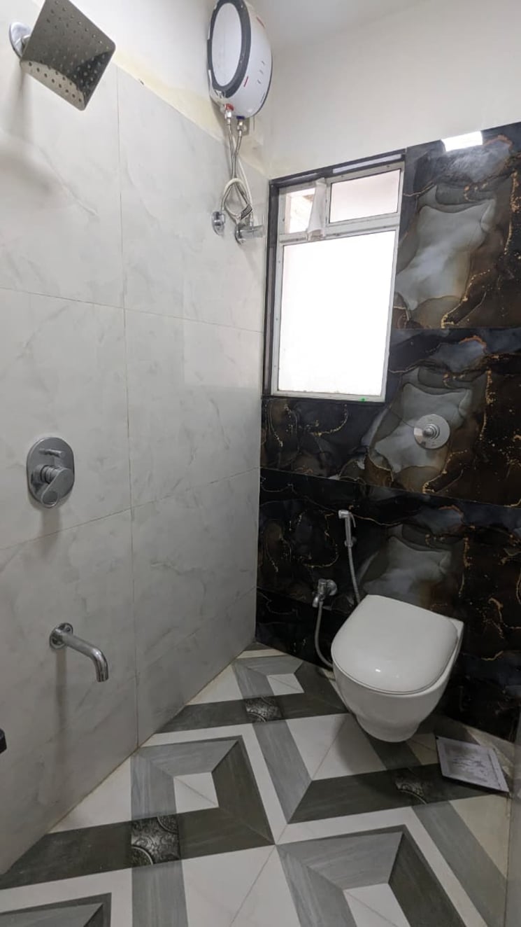 Bathroom, shree-sainath-prathamesh-elite 1 Bedroom 470 Sq.Ft. Apartment In Kandivali West Mumbai 9550876
