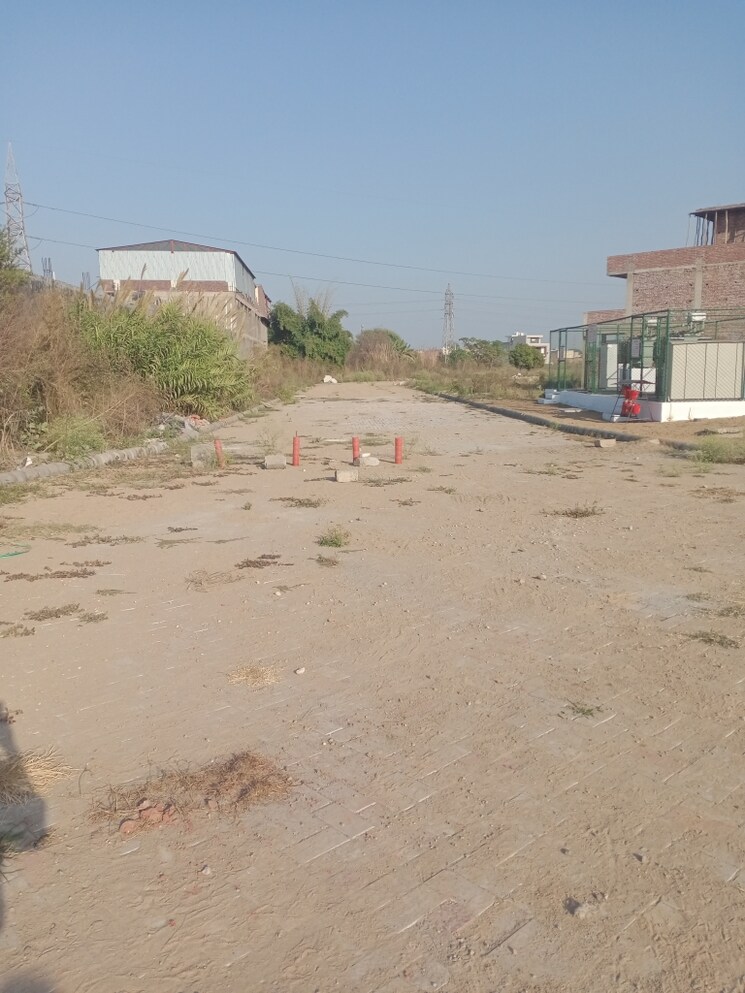 undefined, ambala highway  350 Sq.Yd. Plot In Ambala Highway Zirakpur 9550898