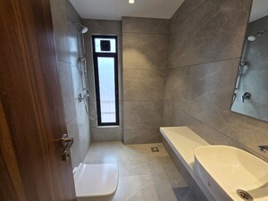  3 BHK Apartment at PR Fernvel, Santacruz West – for Rent