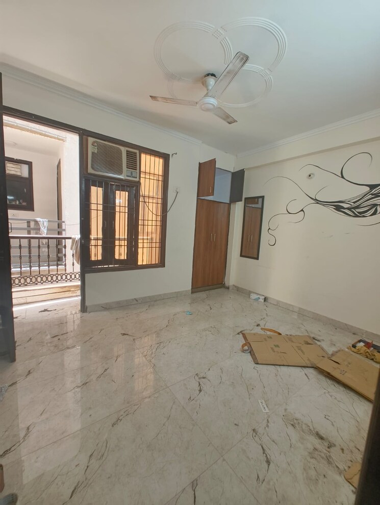 Room, saket 1 Bedroom 450 Sq.Ft. Builder Floor In Saket Delhi 9550911