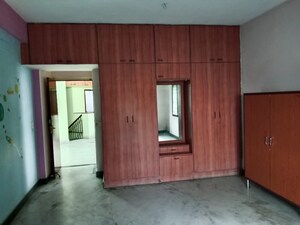 Room in 6+ BHK Independent House at Thyagaraya Nagar – for Sale