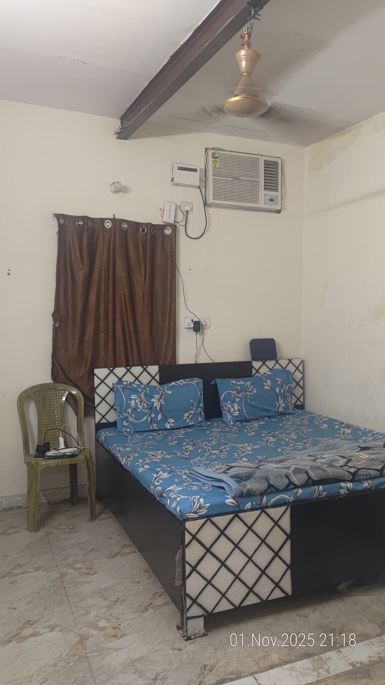 Bedroom, rwa-apartments-sector-51 3 Bedroom 1300 Sq.Ft. Apartment In Sector 51 Noida 9550941