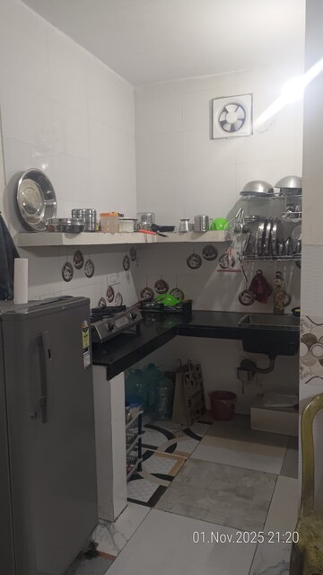 Team Area in 3 BHK Apartment at RWA Apartments Sector 51, Sector 51 – for Rent