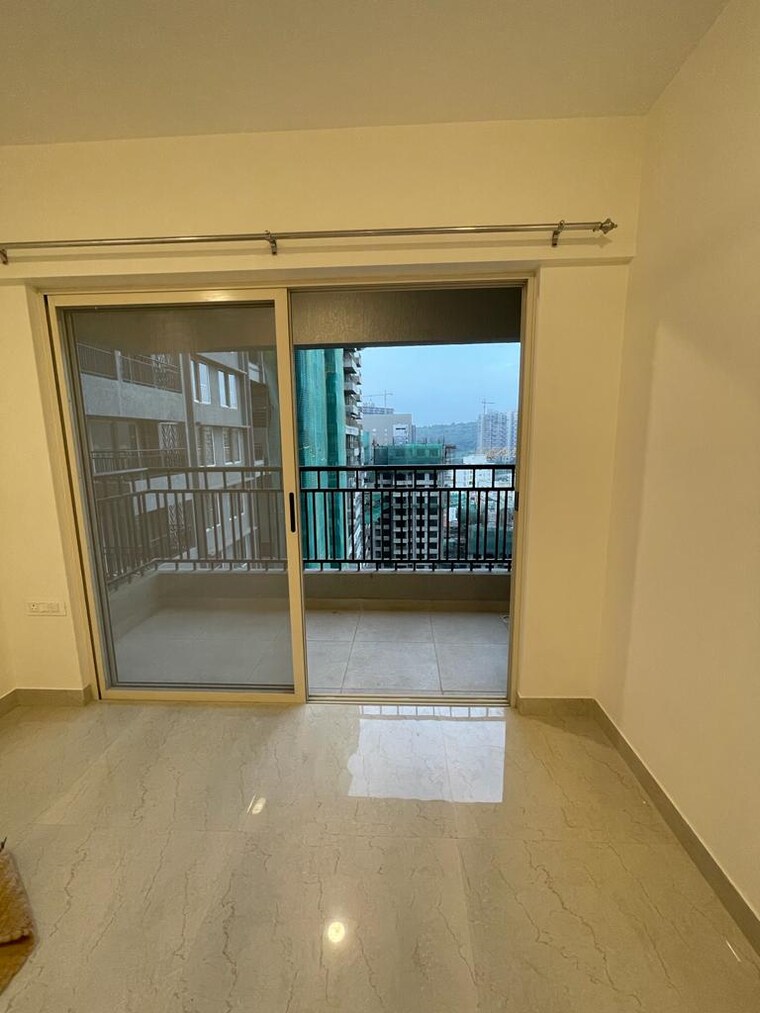 Room, supreme-estia-phase-1 3 Bedroom 1150 Sq.Ft. Apartment In Baner Pune 9550942