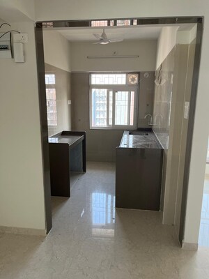 2 BHK Apartment For Rent in Adityaraj Shivraj, Vikhroli East