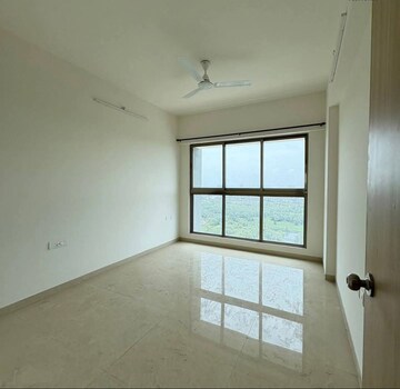 Master Bedroom in 3 BHK Apartment at Rajesh Raj Infinia, Malad West – for Rent