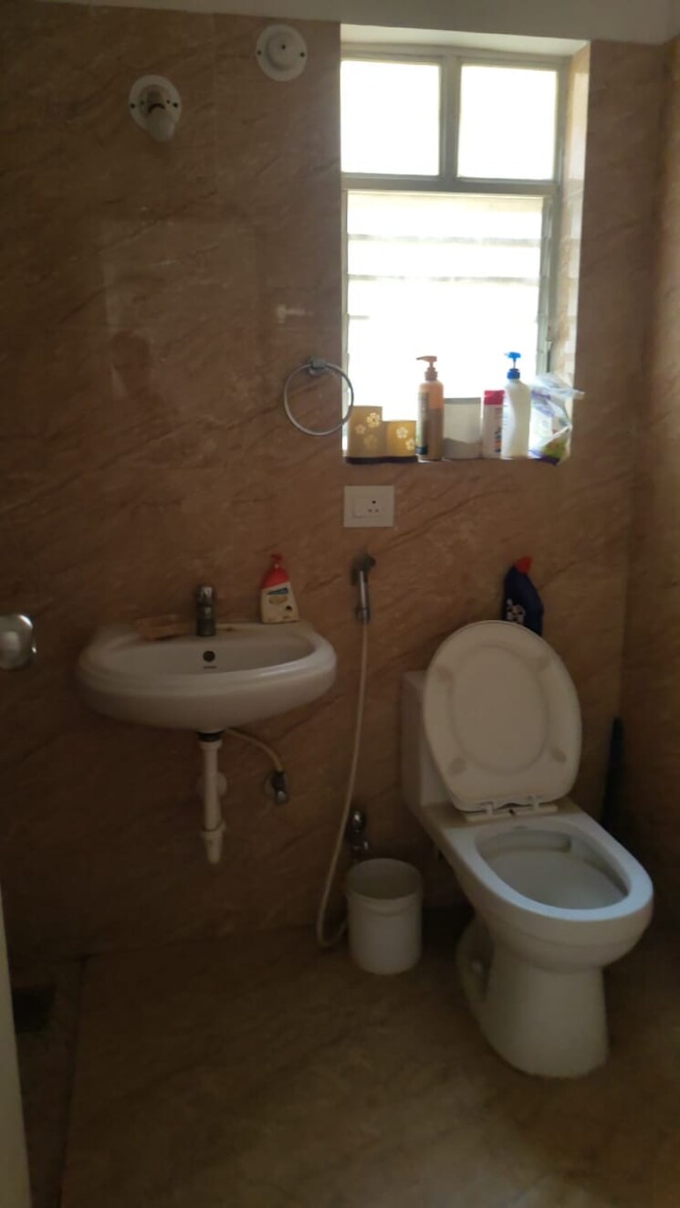 Bathroom, rachana-bella-casa 3 Bedroom 1166 Sq.Ft. Apartment In Baner Pune 9550962