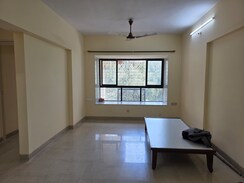 2 BHK Apartment For Sale in Lokhandwala Whispering Palms