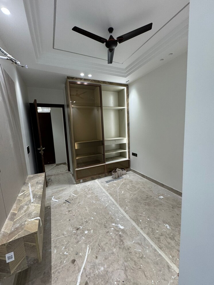 Room, jahaz-apartments 3 Bedroom 1400 Sq.Ft. Apartment In Paschim Vihar Delhi 9551051