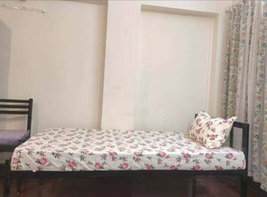 Bedroom in  Pg at Kharghar – for Rent