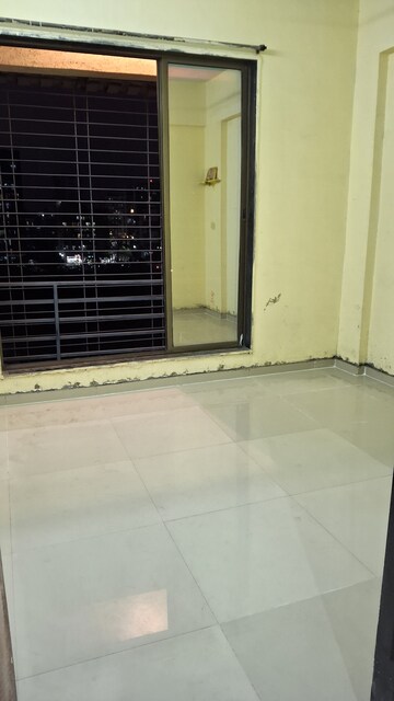 Room in 2 BHK Apartment at R s Residency, Ulwe Sector 20 – for Rent