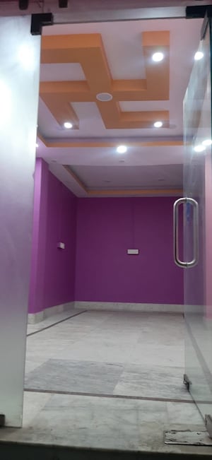  Shop For Rent in Kasba