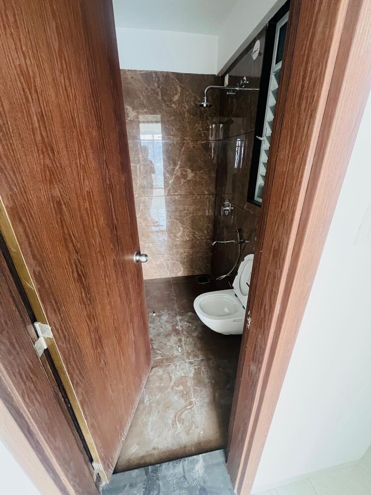 Attached Bathroom, utsav-51-balewadi-residences 2 Bedroom 730 Sq.Ft. Apartment In Balewadi Pune 9550978