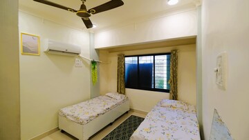 Bedroom in  Pg at Sector 11 Kopar Khairane – for Rent