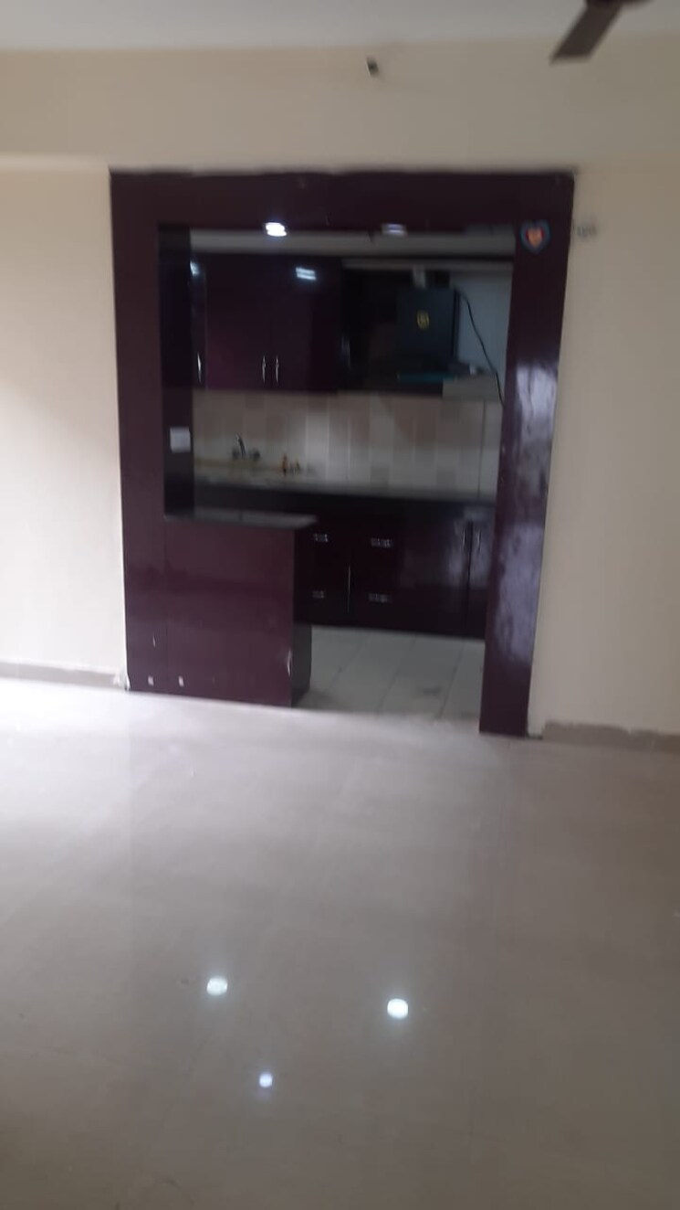 undefined, paras-seasons 3.5 Bedroom 1625 Sq.Ft. Apartment In Sector 168 Noida 9551002