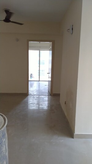 Room in 3.5 BHK Apartment at Paras Seasons, Sector 168 – for Sale