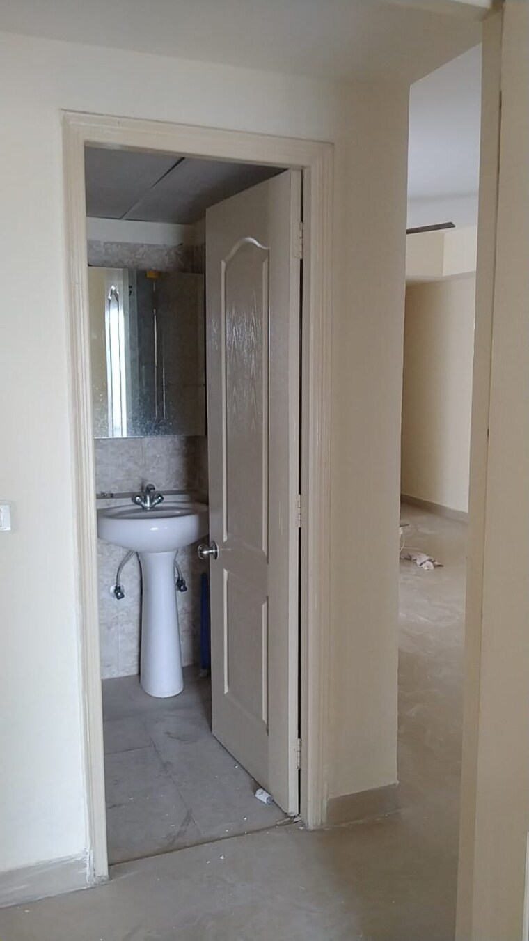 undefined, paras-seasons 3.5 Bedroom 1625 Sq.Ft. Apartment In Sector 168 Noida 9551002