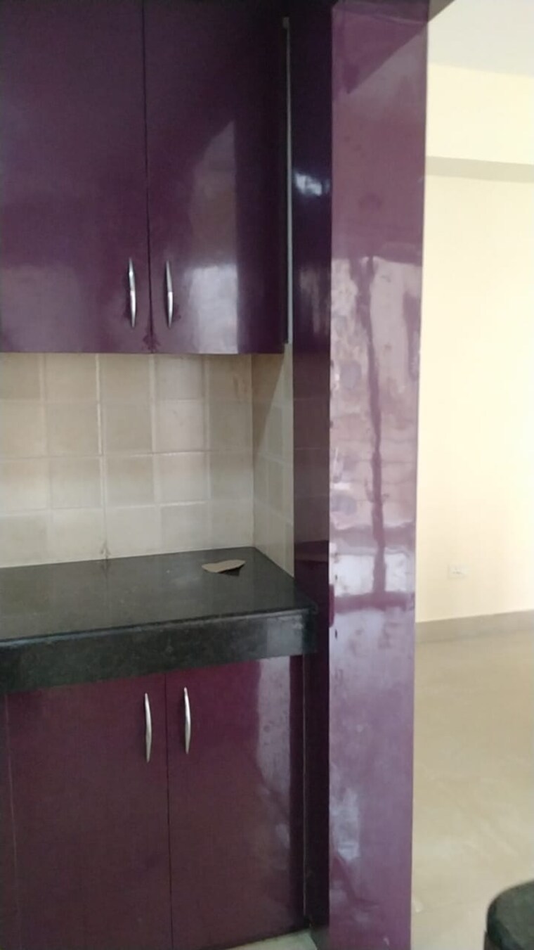 Kitchen, paras-seasons 3.5 Bedroom 1625 Sq.Ft. Apartment In Sector 168 Noida 9551002