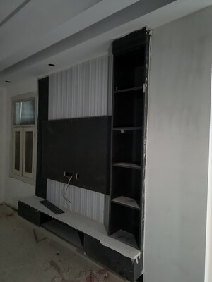 Master Bedroom in 3 BHK Builder Floor at Tara Nagar – for Sale