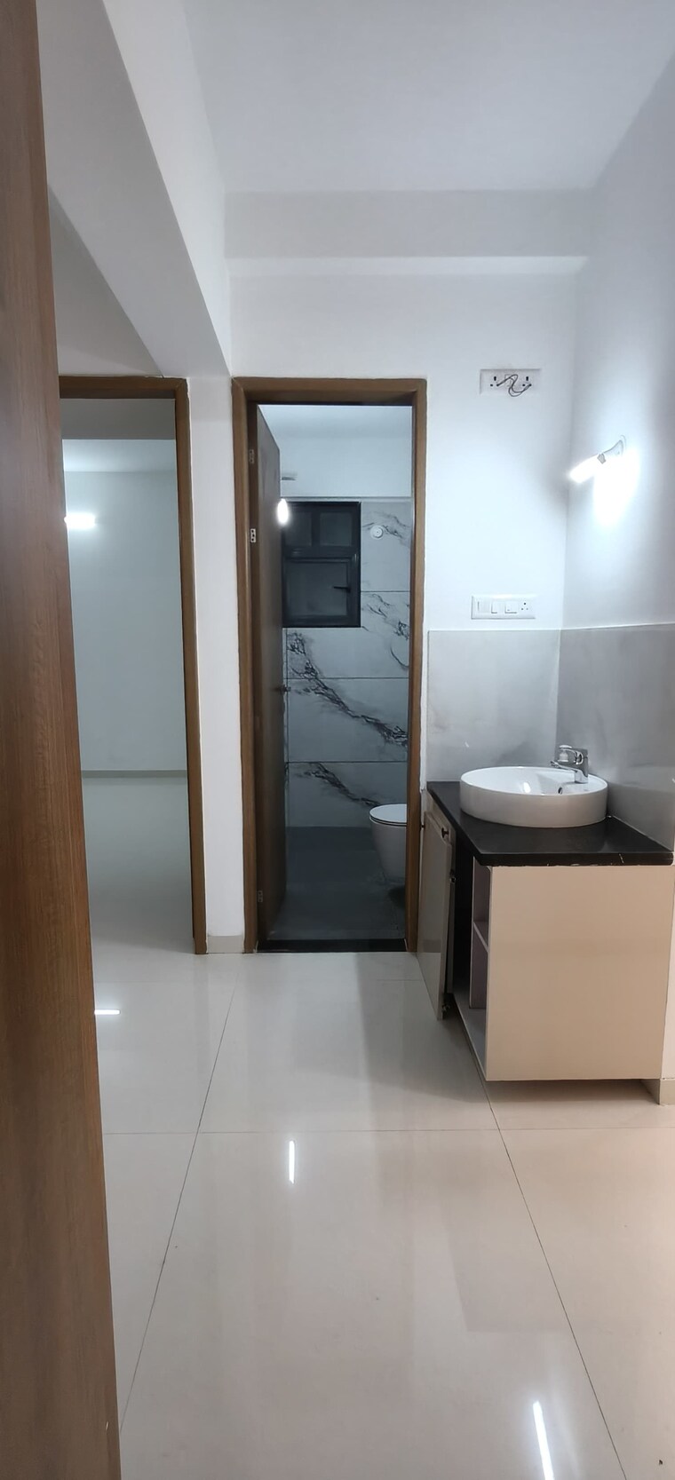 Bathroom, majestique-signature-towers 3 Bedroom 1197 Sq.Ft. Apartment In Balewadi Pune 9551015