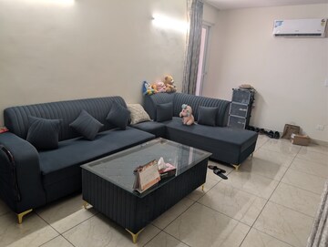 4 BHK Apartment For Rent in Dhakoli