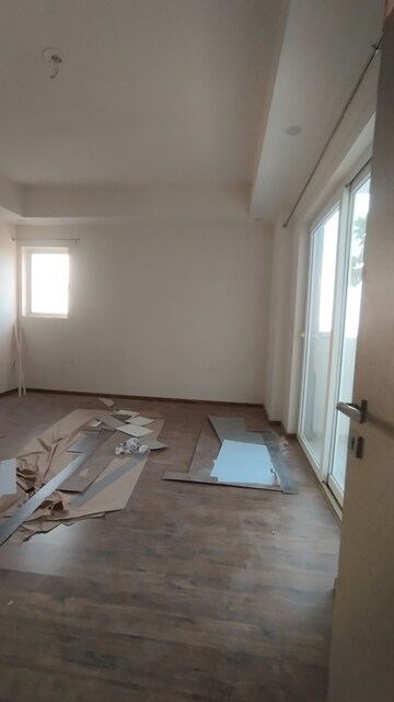 3.5 BHK Apartment For Rent in One Oak Atmos, Gomti Nagar