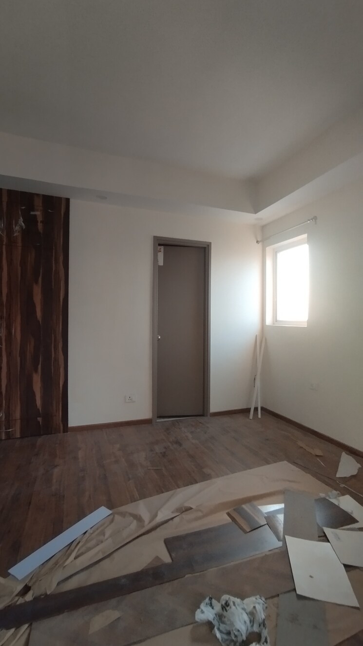 Room, one-oak-atmos 3.5 Bedroom 1450 Sq.Ft. Apartment In Gomti Nagar Lucknow 9551057