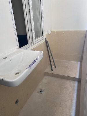 Bathroom in 1 BHK Apartment at Kondapur – for Rent