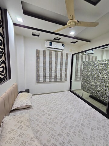 Master Bedroom in 2 BHK Apartment at Harni – for Rent